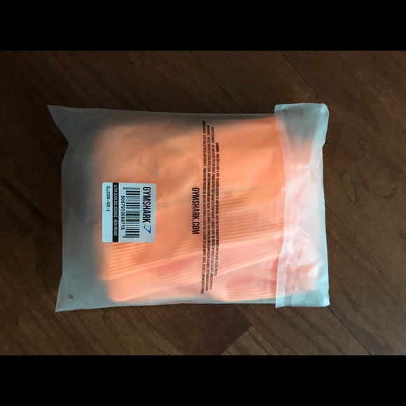 BNWT GYMSHARK ultra seamless in neon orange 🍊 - Picture 5 of 5